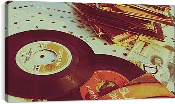 Постер на подрамнике - Винил