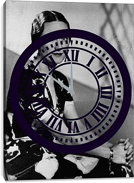 Часы картина - Девушка