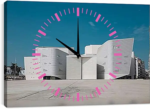 Часы картина - Касабланкский большой театр. Марокко