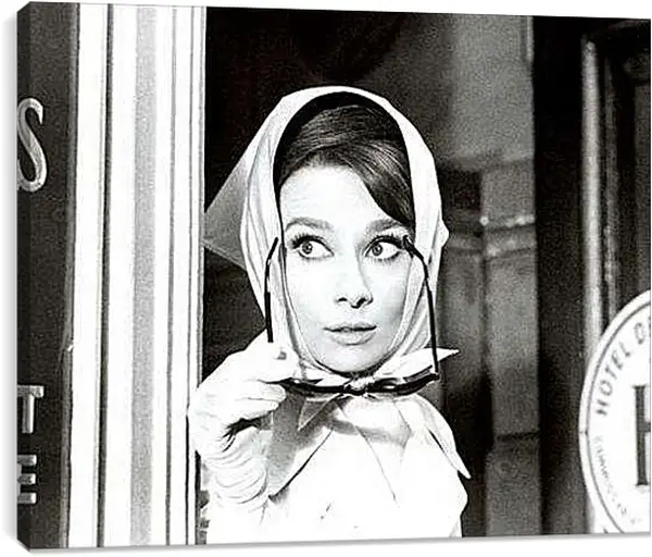 Постер на подрамнике - Audrey Hepburn - Одри Хепберн
