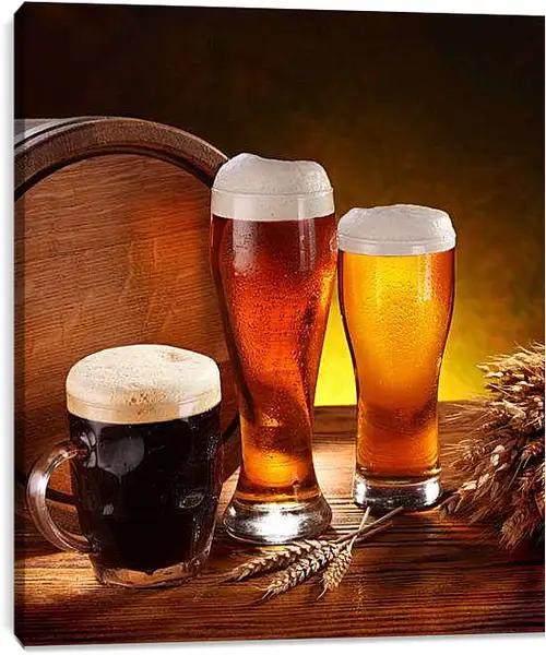 Постер на подрамнике - Бочка пива. Пенный Натюрморт.