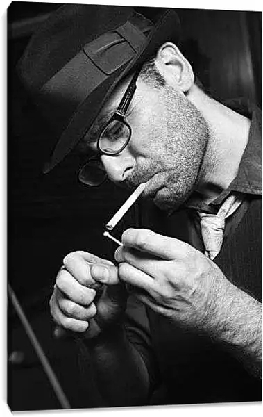 Постер на подрамнике - Не покурить ли