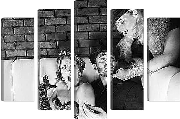 Модульная картина - Соперница