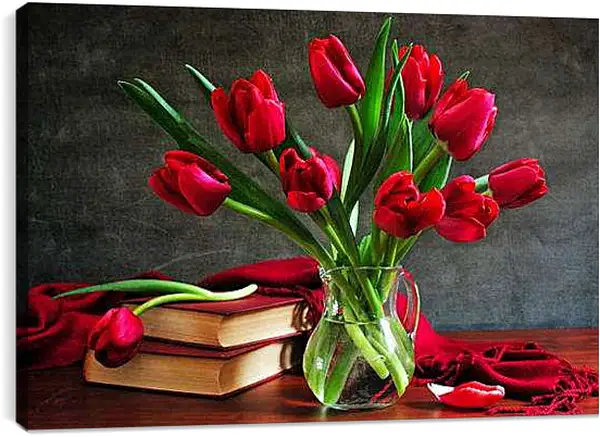 Постер на подрамнике - Тюльпаны и книги