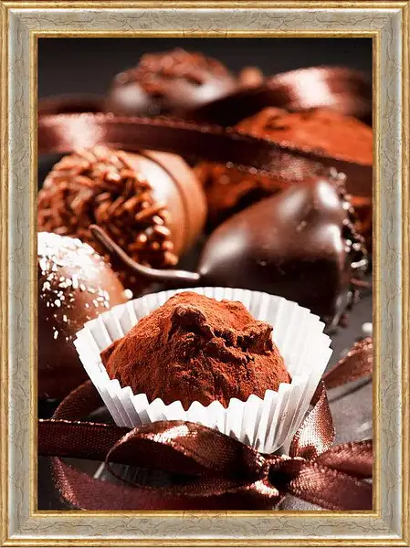 Картина в раме - Трюфельные конфеты. Сладкое искушение.