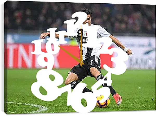 Часы картина - Криштиану Роналду в работе