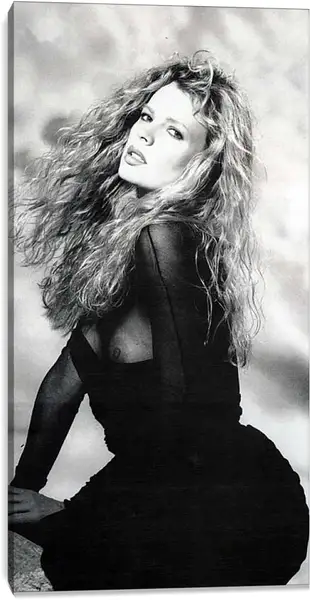 Постер на подрамнике - Ким Бейсингер. Kim Basinger