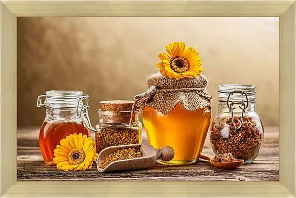 Картина в раме - Две баночки мёда на столе. Солнечные Дары Природы.