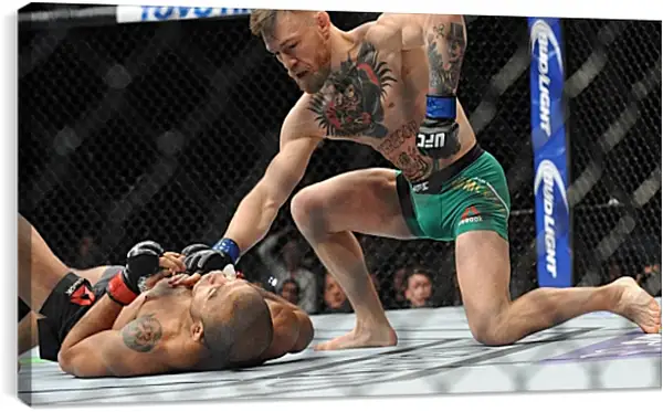 Постер на подрамнике - UFC. MMA. Конор МакГрегор в бою. Постер на подрамнике - UFC. MMA. Конор МакГрегор в бою.