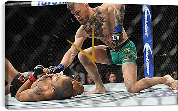 Часы картина - UFC. MMA. Конор МакГрегор в бою. Часы картина - UFC. MMA. Конор МакГрегор в бою.