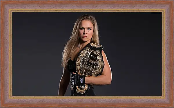 Картина в раме - UFC. MMA. Ронда Роузи с поясом. Картина в раме - UFC. MMA. Ронда Роузи с поясом.