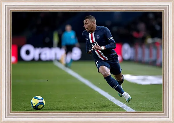Картина в раме - Килиан Мбаппе. Kylian Mbappé Картина в раме - Килиан Мбаппе. Kylian Mbappé