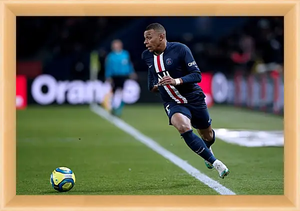 Картина в раме - Килиан Мбаппе. Kylian Mbappé Картина в раме - Килиан Мбаппе. Kylian Mbappé