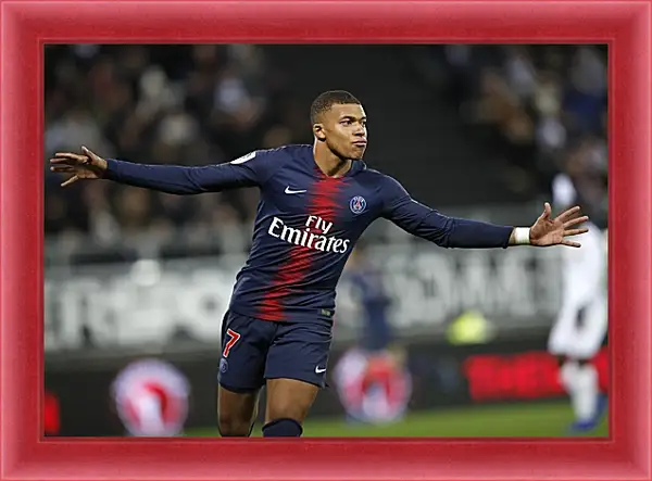 Картина в раме - Килиан Мбаппе. Kylian Mbappé Картина в раме - Килиан Мбаппе. Kylian Mbappé