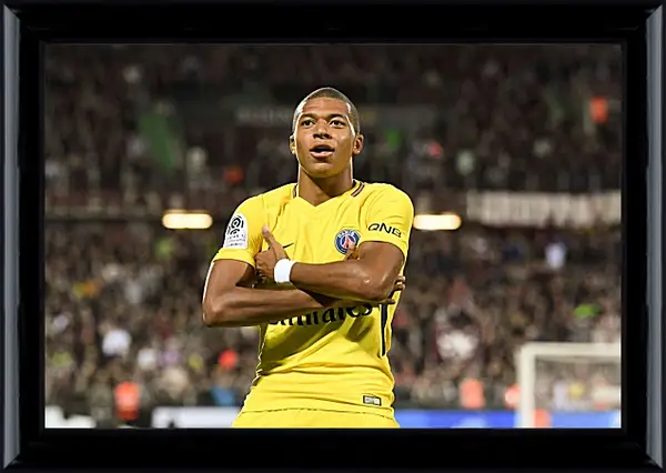 Картина в раме - Килиан Мбаппе. Kylian Mbappé Картина в раме - Килиан Мбаппе. Kylian Mbappé