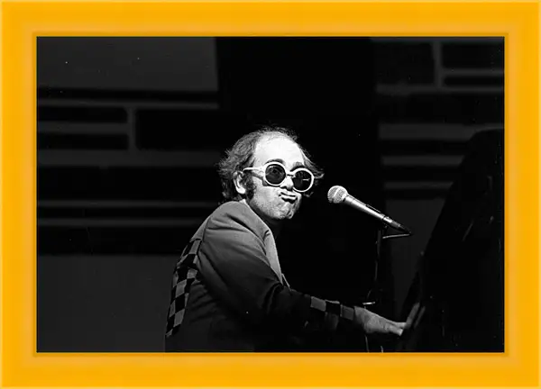 Картина в раме - Элтон Джон. Elton John Картина в раме - Элтон Джон. Elton John