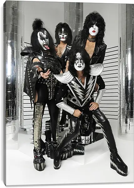 Постер на подрамнике - Кисс. Kiss Постер на подрамнике - Кисс. Kiss