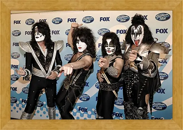 Картина в раме - Кисс. Kiss Картина в раме - Кисс. Kiss