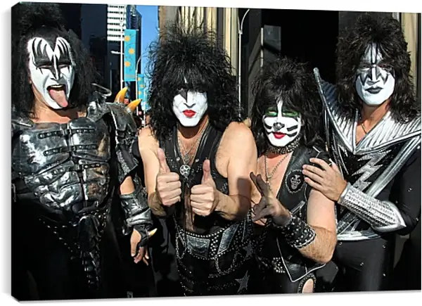 Постер на подрамнике - Кисс. Kiss Постер на подрамнике - Кисс. Kiss