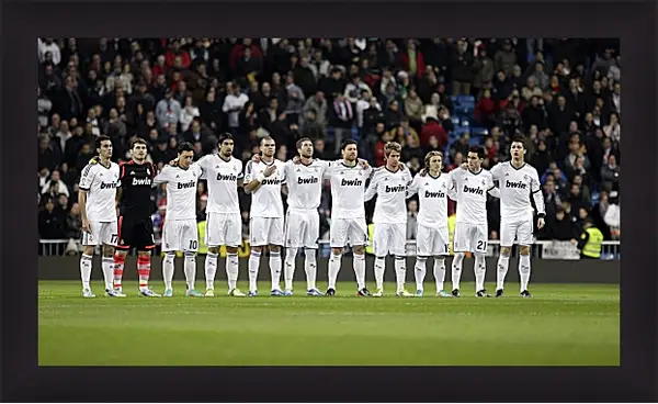 Картина в раме - ФК Реал Мадрид. FC Real Madrid Картина в раме - ФК Реал Мадрид. FC Real Madrid