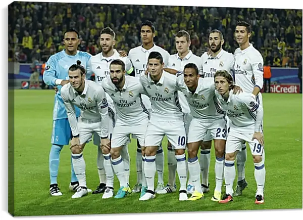 Постер на подрамнике - Фото перед матчем ФК Реал Мадрид. FC Real Madrid Постер на подрамнике - Фото перед матчем ФК Реал Мадрид. FC Real Madrid