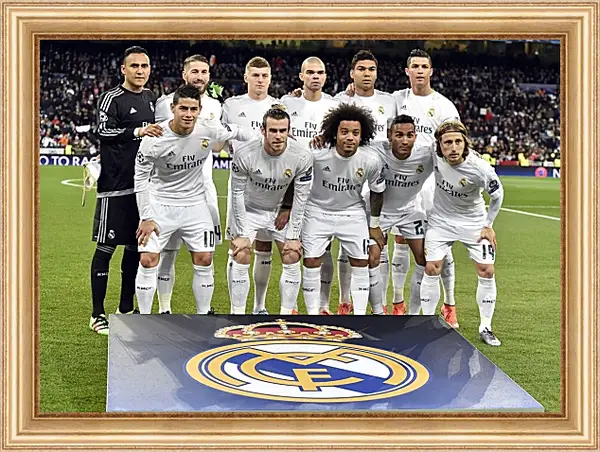 Картина в раме - Фото перед матчем ФК Реал Мадрид. FC Real Madrid Картина в раме - Фото перед матчем ФК Реал Мадрид. FC Real Madrid