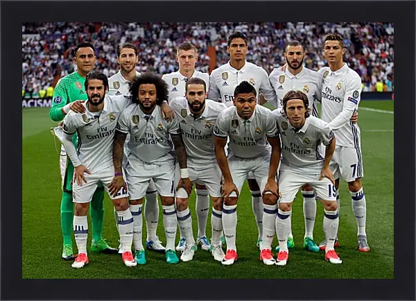 Картина в раме - Фото перед матчем ФК Реал Мадрид. FC Real Madrid Картина в раме - Фото перед матчем ФК Реал Мадрид. FC Real Madrid