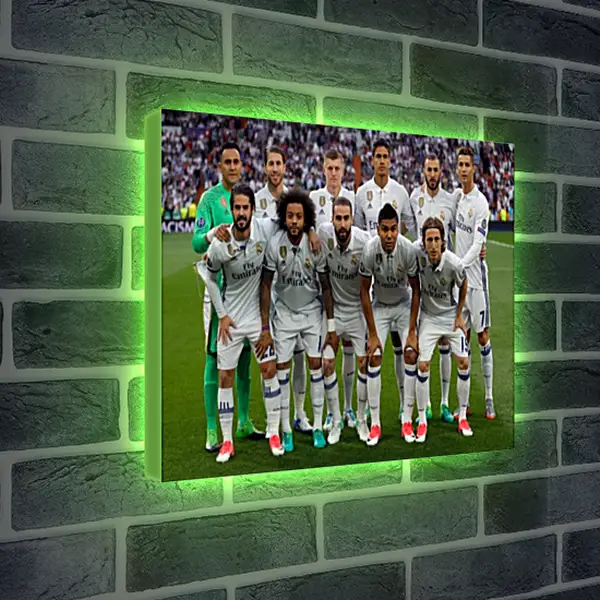 Лайтбокс световая панель - Фото перед матчем ФК Реал Мадрид. FC Real Madrid Лайтбокс световая панель - Фото перед матчем ФК Реал Мадрид. FC Real Madrid