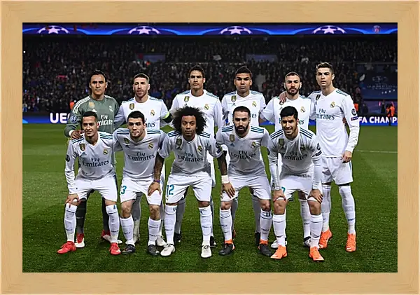 Картина в раме - Фото перед матчем ФК Реал Мадрид. FC Real Madrid Картина в раме - Фото перед матчем ФК Реал Мадрид. FC Real Madrid