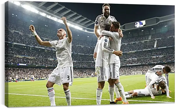 Постер на подрамнике - Празднование гола. ФК Реал Мадрид. FC Real Madrid Постер на подрамнике - Празднование гола. ФК Реал Мадрид. FC Real Madrid
