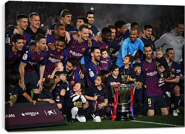 Постер на подрамнике - Победа в Чемпионате Испании. ФК Барселона. FC Barcelona Постер на подрамнике - Победа в Чемпионате Испании. ФК Барселона. FC Barcelona