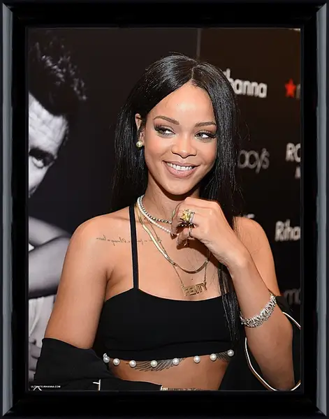 Картина в раме - Рианна. Rihanna Картина в раме - Рианна. Rihanna