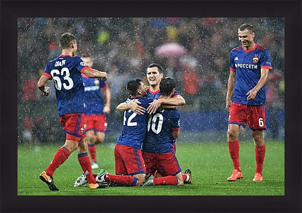 Картина в раме - Празднование гола. ФК ЦСКА Москва. FC CSKA Moscow Картина в раме - Празднование гола. ФК ЦСКА Москва. FC CSKA Moscow