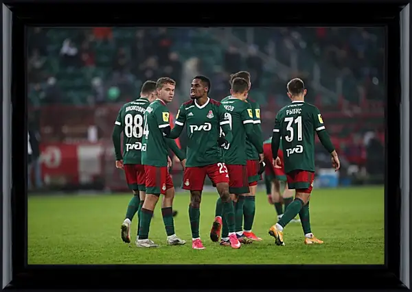 Картина в раме - Празднование гола. Локомотив Москва. Lokomotiv Moscow Картина в раме - Празднование гола. Локомотив Москва. Lokomotiv Moscow