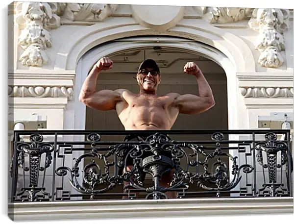 Постер на подрамнике - Жан-Клод Ван Дамм. Jean-Claude Van Damme Постер на подрамнике - Жан-Клод Ван Дамм. Jean-Claude Van Damme