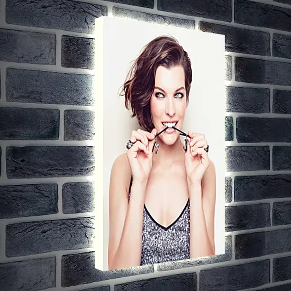 Лайтбокс световая панель - Милла Йовович. Milla Jovovich Лайтбокс световая панель - Милла Йовович. Milla Jovovich