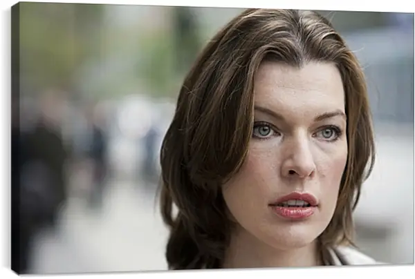 Постер на подрамнике - Милла Йовович. Milla Jovovich Постер на подрамнике - Милла Йовович. Milla Jovovich