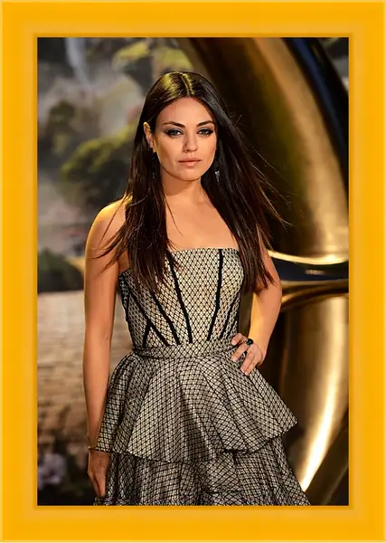 Картина в раме - Мила Кунис. Mila Kunis Картина в раме - Мила Кунис. Mila Kunis