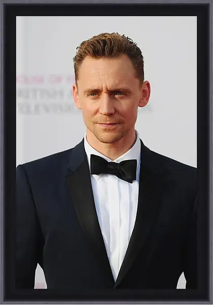 Картина в раме - Том Хиддлстон. Thomas Hiddleston Картина в раме - Том Хиддлстон. Thomas Hiddleston