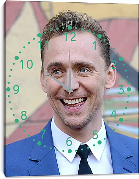 Часы картина - Том Хиддлстон. Thomas Hiddleston Часы картина - Том Хиддлстон. Thomas Hiddleston