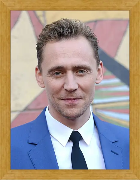 Картина в раме - Том Хиддлстон. Thomas Hiddleston Картина в раме - Том Хиддлстон. Thomas Hiddleston