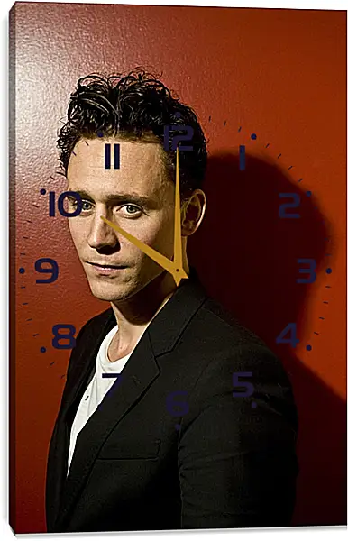 Часы картина - Том Хиддлстон. Thomas Hiddleston Часы картина - Том Хиддлстон. Thomas Hiddleston