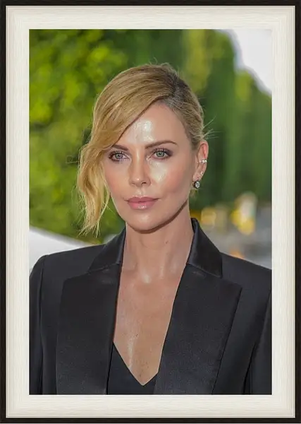 Картина в раме - Шарлиз Терон. Charlize Theron Картина в раме - Шарлиз Терон. Charlize Theron
