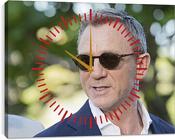 Часы картина - Дэниел Крейг. Daniel Craig Часы картина - Дэниел Крейг. Daniel Craig