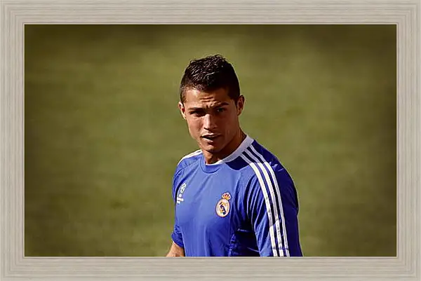 Картина в раме - Криштиану Роналду. Реал Мадрид. (Cristiano Ronaldo) Картина в раме - Криштиану Роналду. Реал Мадрид. (Cristiano Ronaldo)