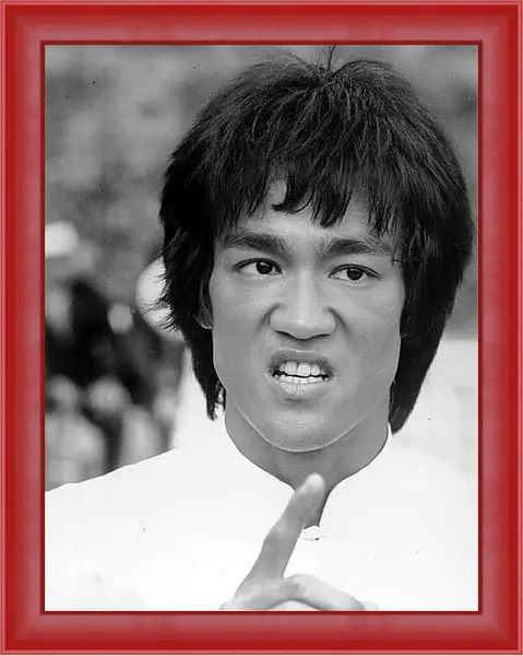 Картина в раме - Брюс Ли (Bruce Lee) Картина в раме - Брюс Ли (Bruce Lee)