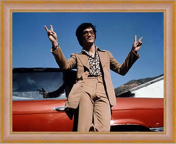Картина в раме - Брюс Ли (Bruce Lee) Картина в раме - Брюс Ли (Bruce Lee)