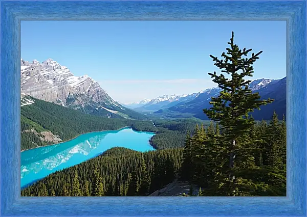Картина в раме - Бирюзовая вода и горы Картина в раме - Бирюзовая вода и горы