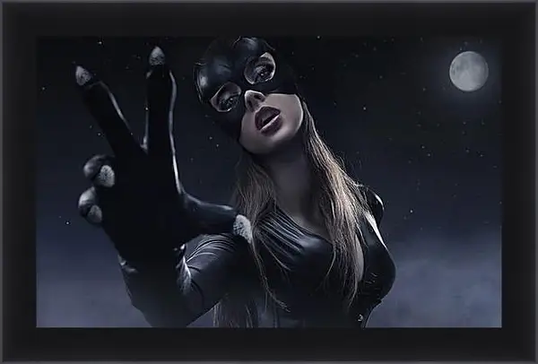 Картина в раме - Женщина кошка (Catwoman) Картина в раме - Женщина кошка (Catwoman)