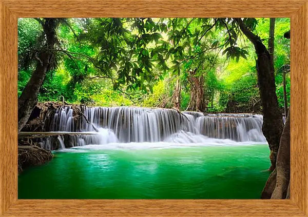 Картина в раме - Водопад в лесу Картина в раме - Водопад в лесу